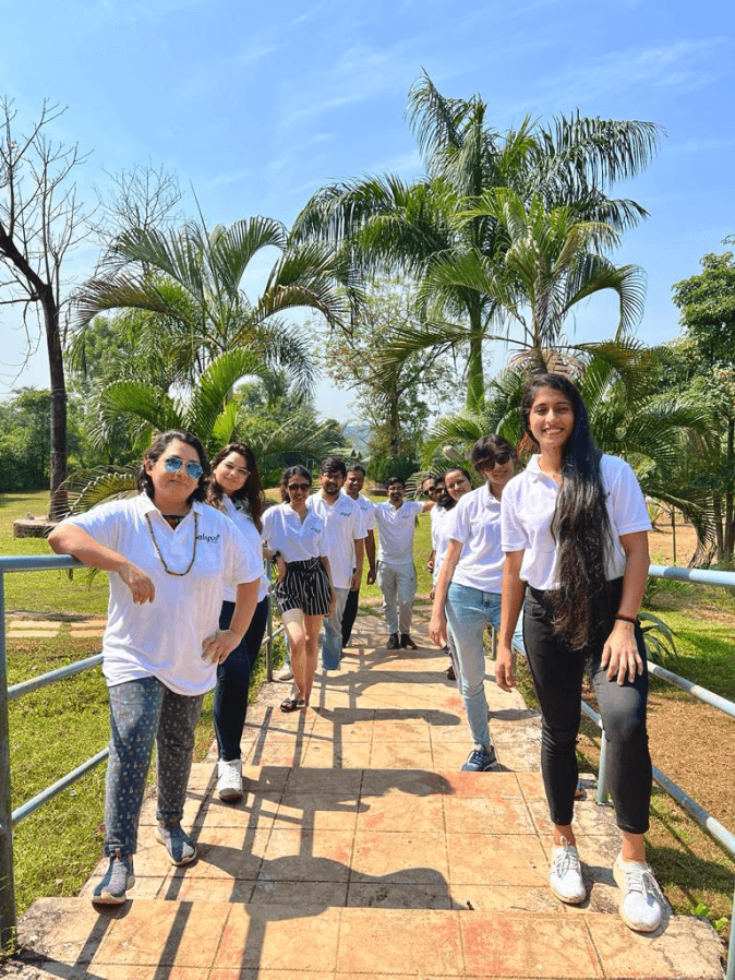 alyve health team